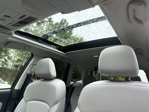Used 2017 Subaru Forester 2.5i Premium AWD/4WD image 16