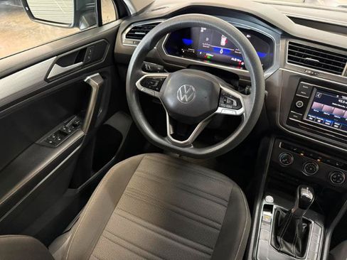 Used 2023 Volkswagen Tiguan S FWD image 17