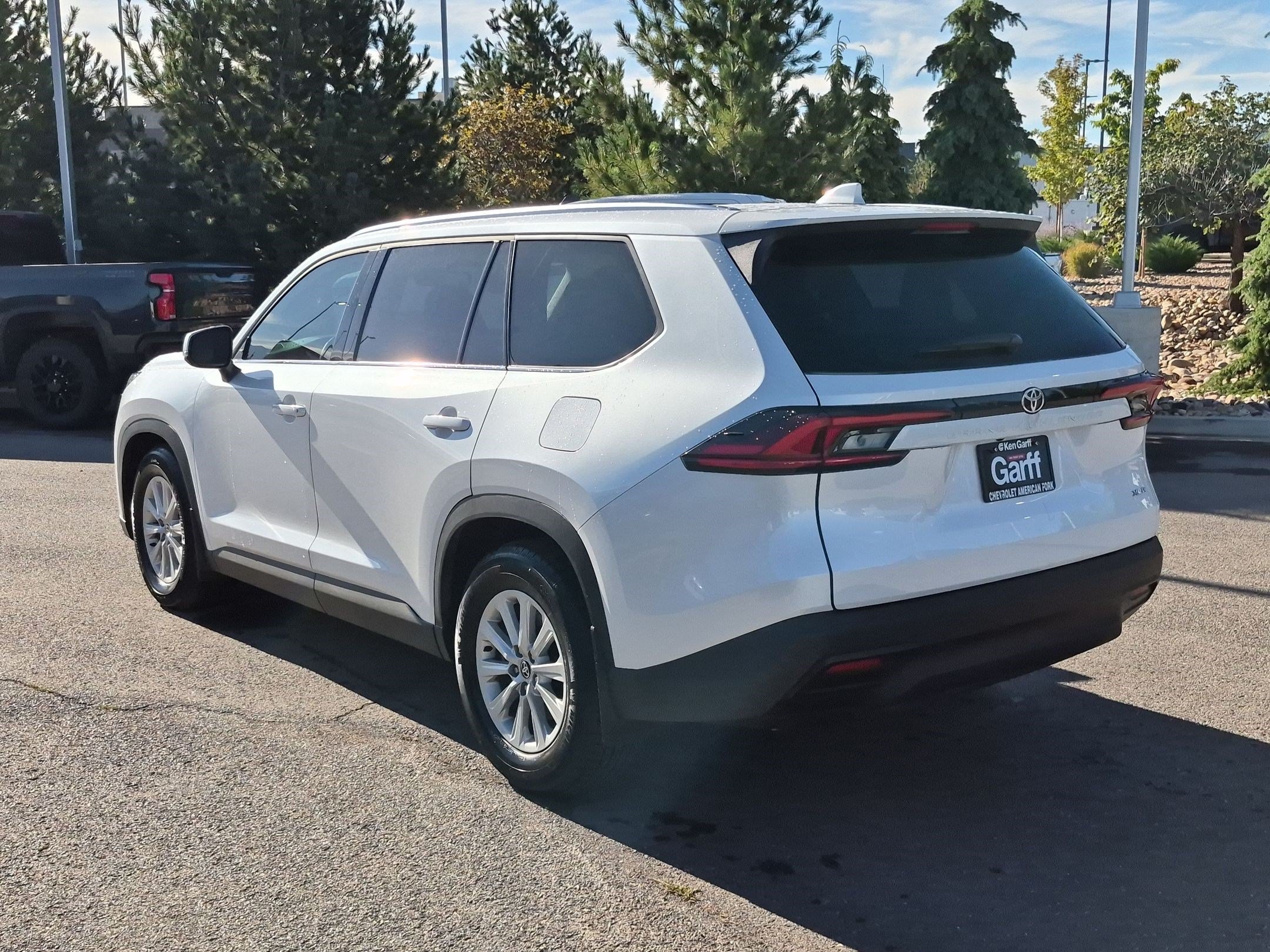 Used 2026 Toyota Grand Highlander FWD image 5