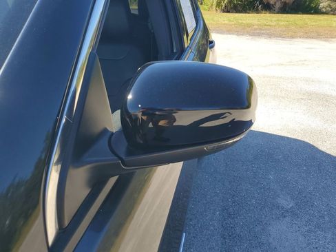 Used 2023 Jeep Compass Limited image 21