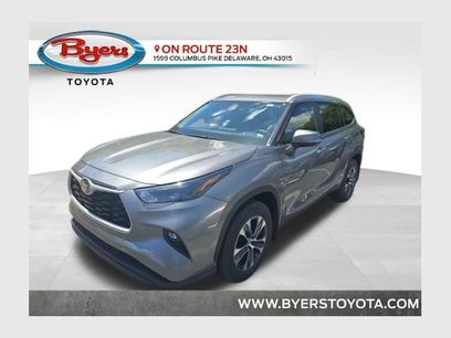 Used 2025 Toyota Highlander XLE