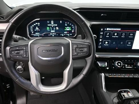 Used 2023 GMC Sierra 1500 Denali w/ Technology Package AWD/4WD image 11