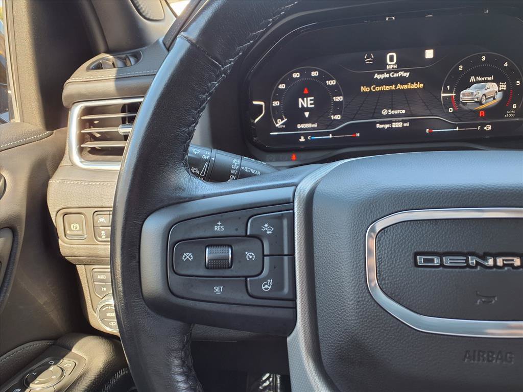 Used 2022 GMC Yukon Denali w/ Denali Premium Package AWD/4WD image 31