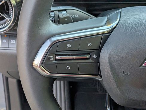 New 2026 Chevrolet Equinox LT w/ Midnight Edition FWD image 11