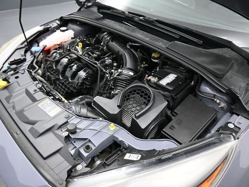 Used 2017 Ford Focus RS image 44