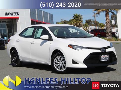 Used 2019 Toyota Corolla LE image 1