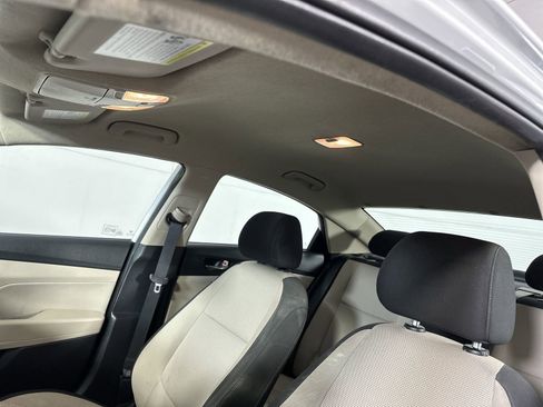 Used 2021 Hyundai Accent SEL image 26