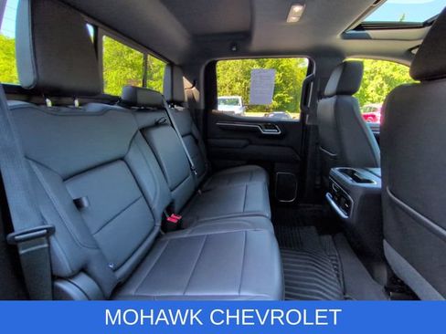 Certified 2022 Chevrolet Silverado 1500 LTZ w/ LTZ Premium Package AWD/4WD image 28