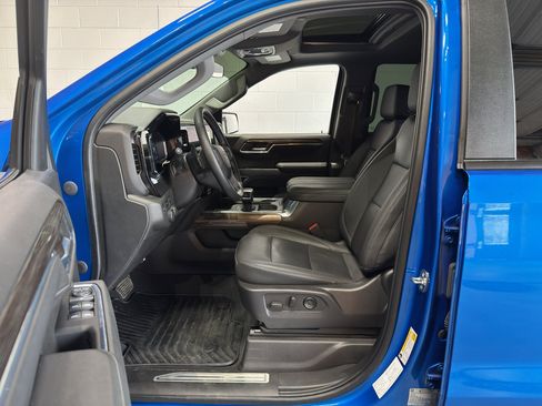 Used 2023 Chevrolet Silverado 1500 RST w/ Convenience Package II AWD/4WD image 15