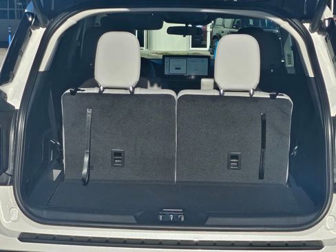 New 2026 Ford Explorer Active w/ Active Comfort Package image 26