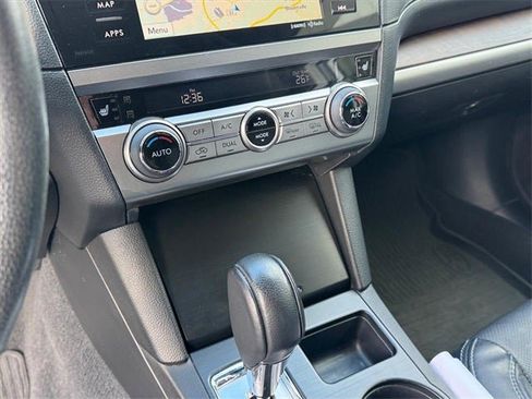 Used 2017 Subaru Outback 2.5i Limited image 22
