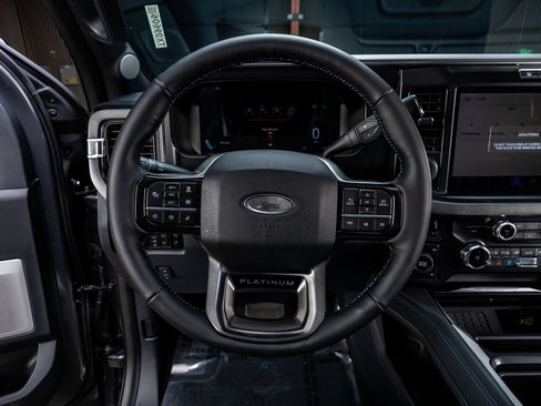 Used 2026 Ford F250 Platinum AWD/4WD image 19