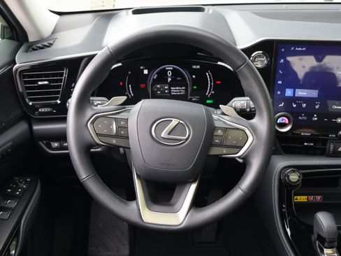 Used 2025 Lexus NX 350h AWD w/ Cold Area Package image 19