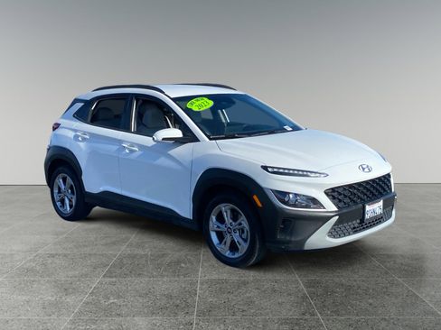 Used 2023 Hyundai Kona SEL AWD/4WD image 7