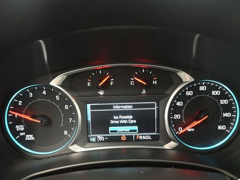 Used 2018 Chevrolet Equinox Premier image 19