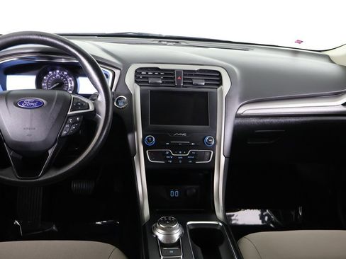 Used 2019 Ford Fusion S image 33