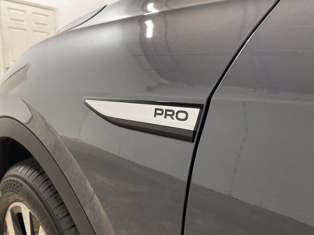Used 2025 Volkswagen ID.4 Pro RWD image 87