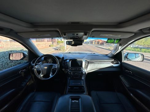 Used 2016 Chevrolet Suburban LTZ image 13