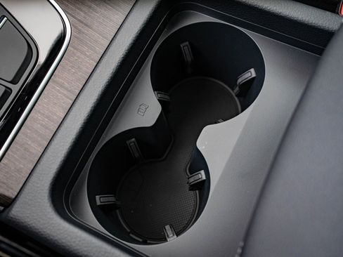 Used 2025 Audi Q5 2.0T Premium w/ Convenience Plus Package image 33