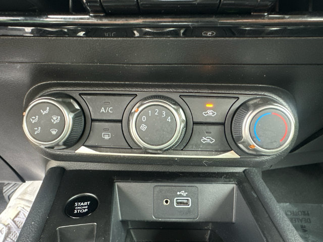 Used 2025 Nissan Kicks S FWD image 34