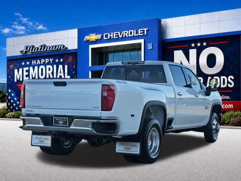 New 2026 Chevrolet Silverado 3500 LTZ w/ LTZ Texas Edition AWD/4WD image 5