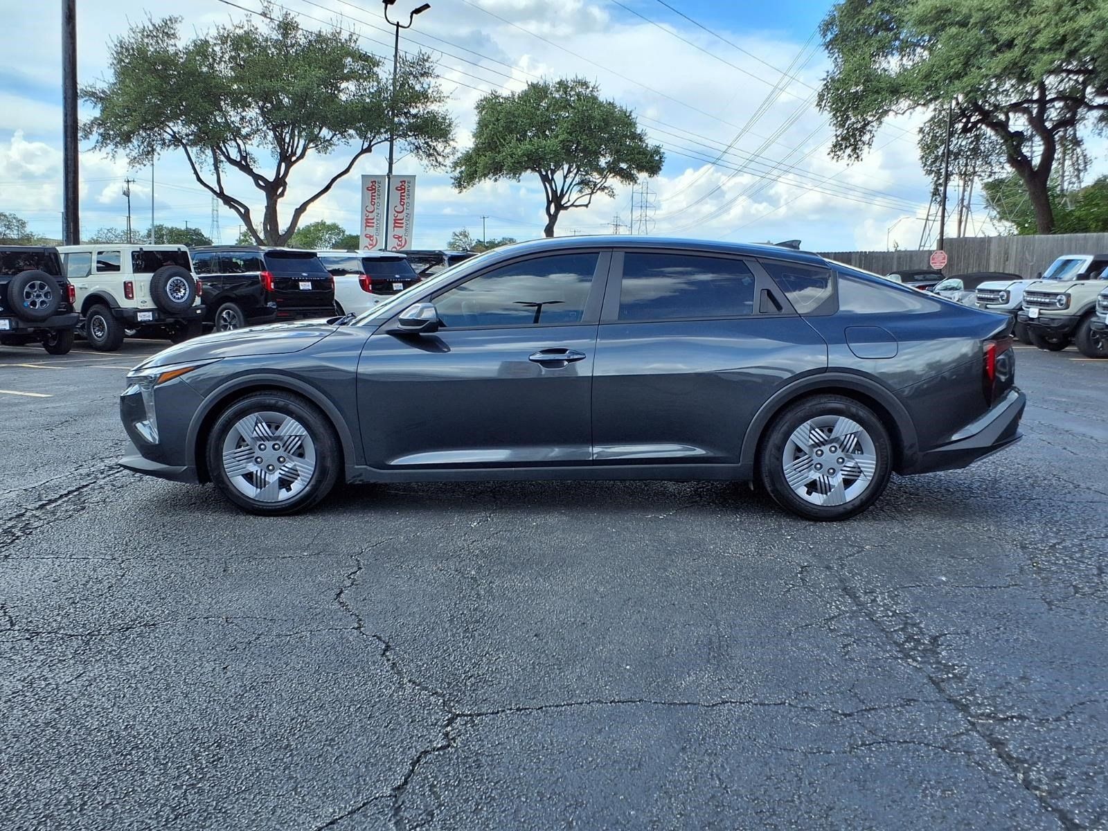 Used 2025 Kia K4 FWD image 9