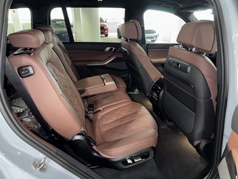New 2026 BMW X7 xDrive40i w/ M Sport Package image 11