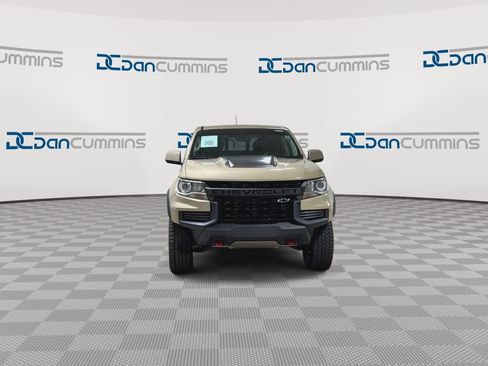Used 2022 Chevrolet Colorado ZR2 w/ ZR2 Dusk Special Edition AWD/4WD image 3
