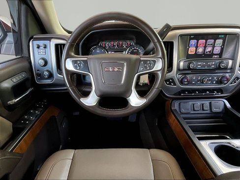 Used 2018 GMC Sierra 1500 SLT w/ SLT Premium Package AWD/4WD image 9