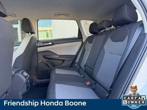 Used 2022 Volkswagen Taos S image 30