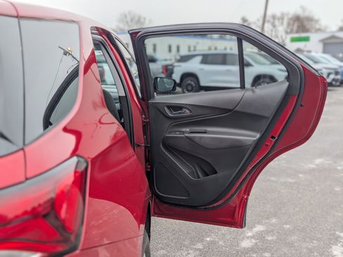 Certified 2022 Chevrolet Equinox LT image 38