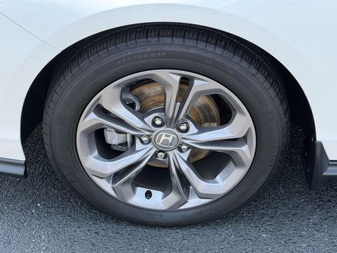 Certified 2024 Honda Accord EX image 5