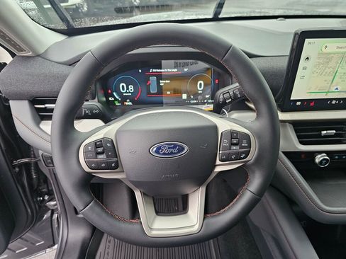 New 2026 Ford Explorer Active image 16