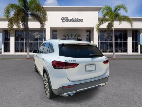 Used 2023 Mercedes-Benz GLA 250 4MATIC w/ Premium Package image 11