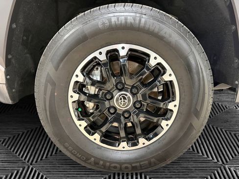 Used 2024 Toyota Tundra SR5 w/ TRD Off-Road Package AWD/4WD image 11