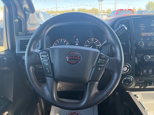 Used 2024 Nissan Titan PRO-4X w/ Pro-4x Convenience Package AWD/4WD image 16