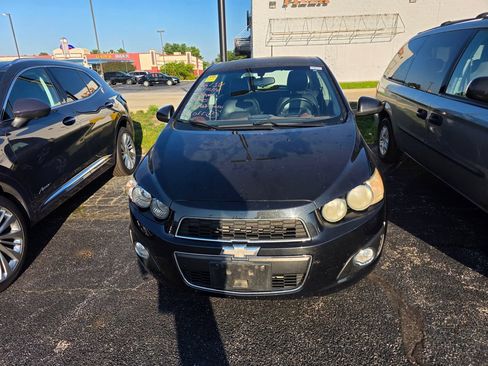 Used 2015 Chevrolet Sonic LTZ FWD image 1