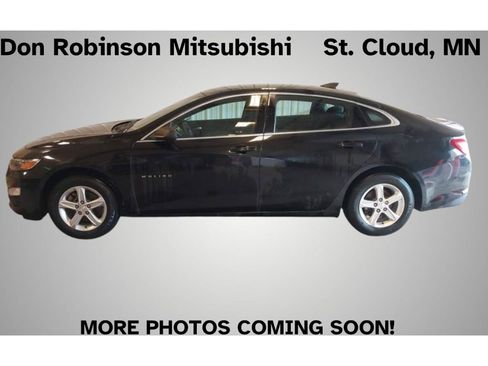 Used 2020 Chevrolet Malibu LS image 1