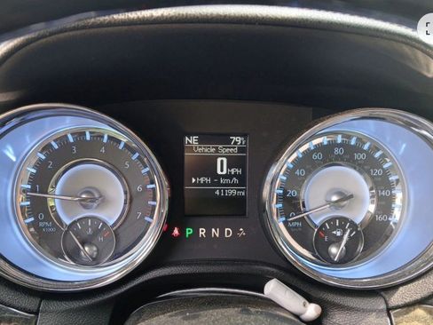 Used 2011 Chrysler 300 C w/ Sound Group RWD image 5