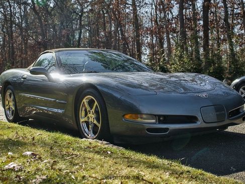 Used 2003 Chevrolet Corvette Convertible w/ Preferred Equipment Group1 image 20