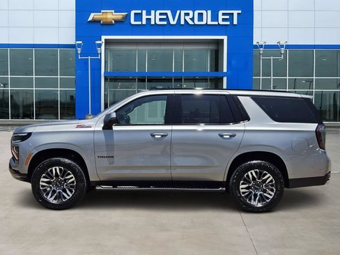 New 2026 Chevrolet Tahoe Z71 w/ Comfort Package AWD/4WD image 3