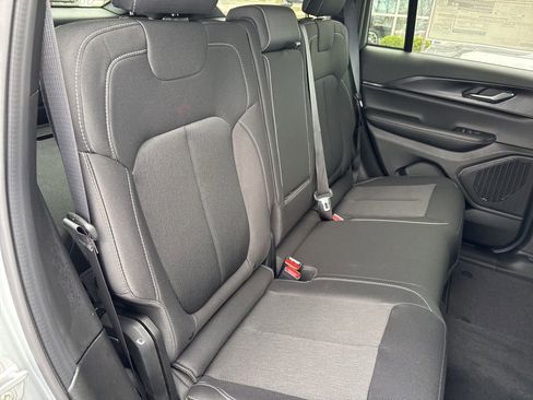 New 2026 Jeep Grand Cherokee Laredo AWD/4WD image 46