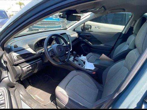 Used 2024 Subaru Crosstrek 2.0i Premium AWD/4WD image 4