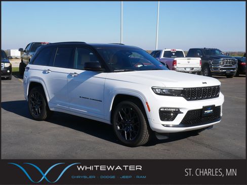 New 2025 Jeep Grand Cherokee Summit image 1