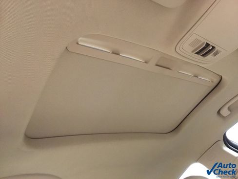 Used 2017 Buick Regal Premium w/ Driver Confidence Package #1 image 39