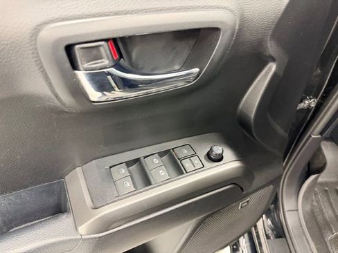 Used 2019 Toyota Tacoma TRD Pro image 24