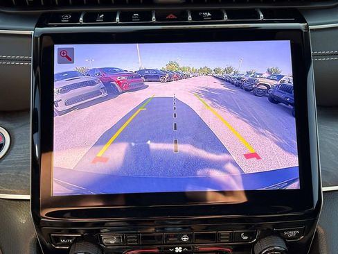 New 2025 Jeep Grand Cherokee L Limited w/ Black Appearance Package image 34