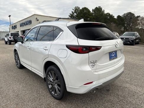 New 2025 MAZDA CX-5 Signature image 6