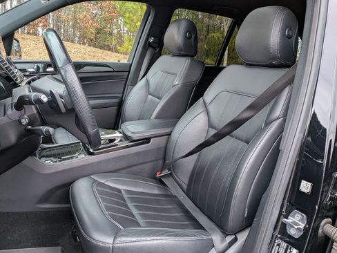 Used 2018 Mercedes-Benz GLE 350 4MATIC image 13