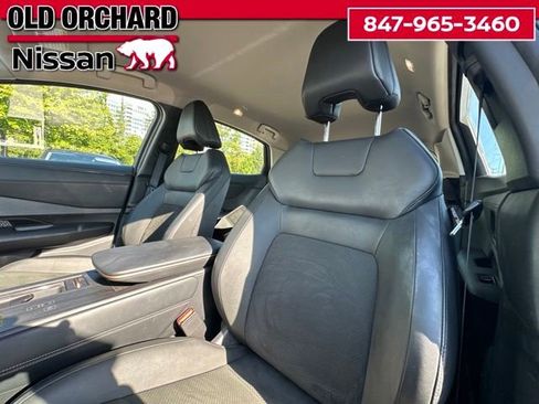 Used 2024 Nissan Ariya AWD image 11